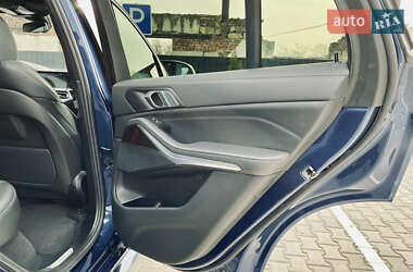 Внедорожник / Кроссовер BMW X5 2022 в 