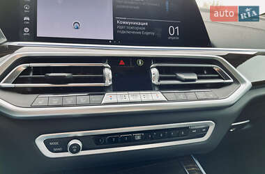 Внедорожник / Кроссовер BMW X5 2022 в 