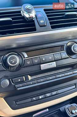 Внедорожник / Кроссовер BMW X5 2012 в 