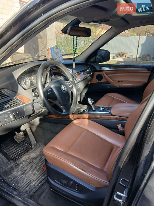 Внедорожник / Кроссовер BMW X5 2008 в 