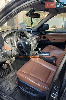 Внедорожник / Кроссовер BMW X5 2008 в 