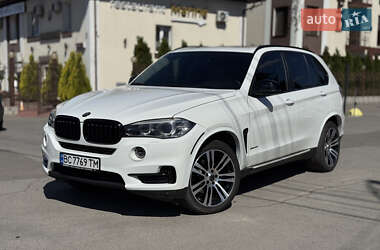 Позашляховик / Кросовер BMW X5 2014 в 
