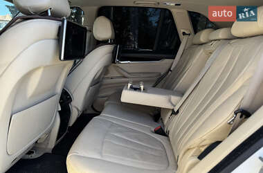 Позашляховик / Кросовер BMW X5 2014 в 