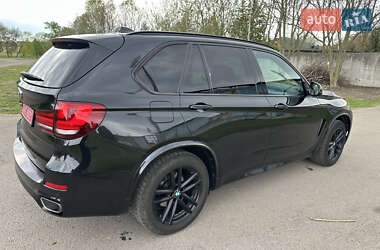 Позашляховик / Кросовер BMW X5 2015 в 