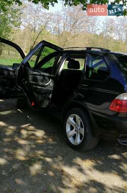 Внедорожник / Кроссовер BMW X5 2006 в 