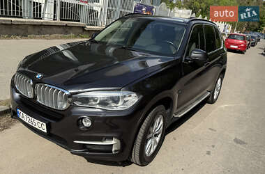 Внедорожник / Кроссовер BMW X5 2015 в 