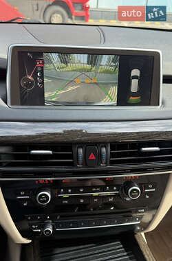 Внедорожник / Кроссовер BMW X5 2015 в 