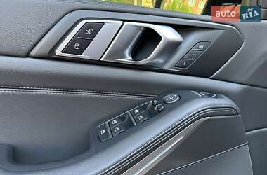 Позашляховик / Кросовер BMW X5 2019 в 