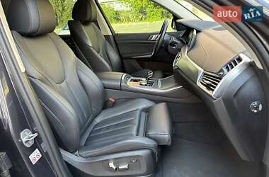 Позашляховик / Кросовер BMW X5 2019 в 