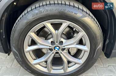 Позашляховик / Кросовер BMW X5 2019 в 