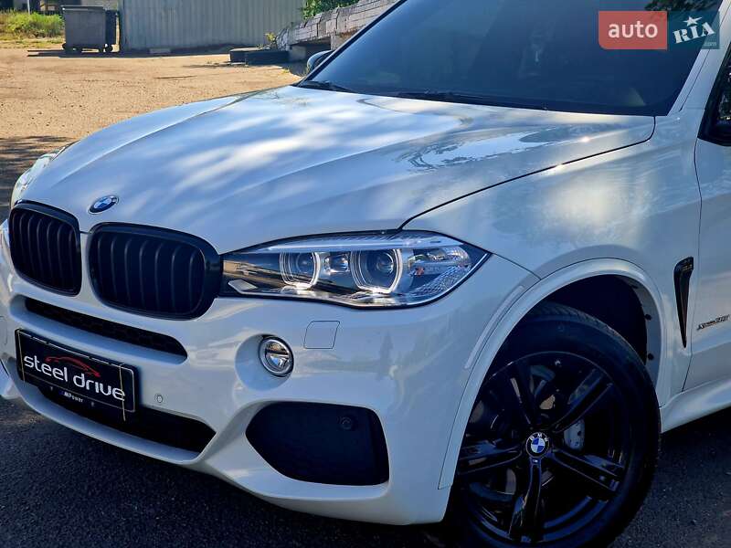 Позашляховик / Кросовер BMW X5 2015 в Миколаєві