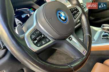 Позашляховик / Кросовер BMW X5 2022 в 