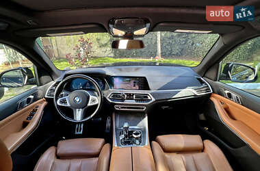 Позашляховик / Кросовер BMW X5 2022 в 