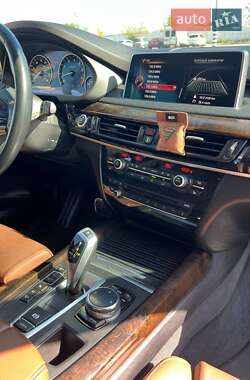 Внедорожник / Кроссовер BMW X5 2015 в 