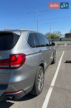 Внедорожник / Кроссовер BMW X5 2015 в 
