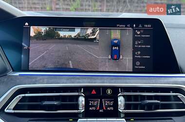 Позашляховик / Кросовер BMW X5 2019 в 