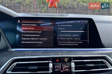 Позашляховик / Кросовер BMW X5 2019 в 