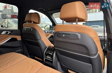 Внедорожник / Кроссовер BMW X5 2024 в 