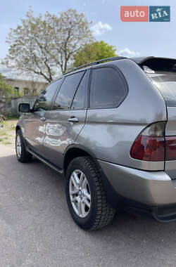 Внедорожник / Кроссовер BMW X5 2005 в 