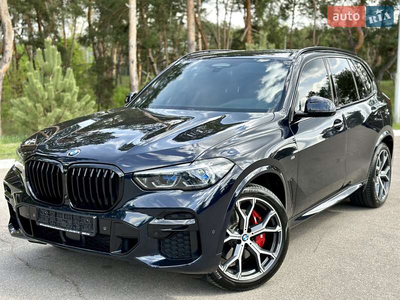 Внедорожник / Кроссовер BMW X5 2022 в Киеве