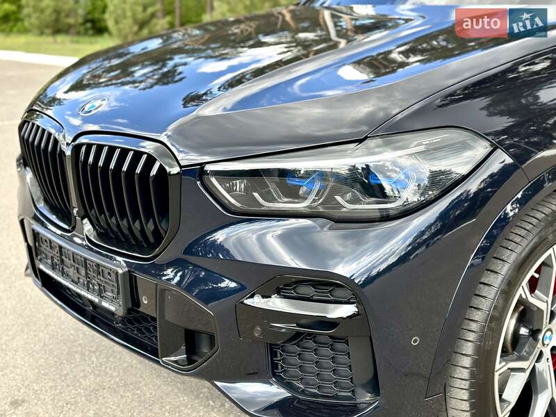 Внедорожник / Кроссовер BMW X5 2022 в Киеве