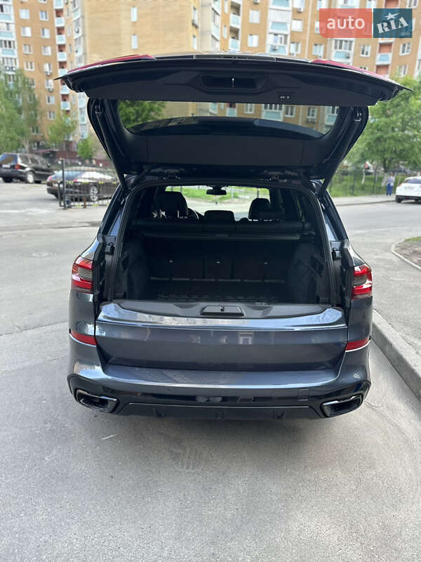 Внедорожник / Кроссовер BMW X5 2020 в Киеве