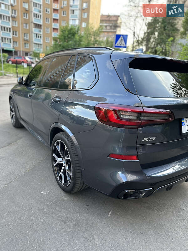 Внедорожник / Кроссовер BMW X5 2020 в Киеве
