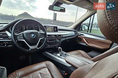 Позашляховик / Кросовер BMW X5 2015 в 