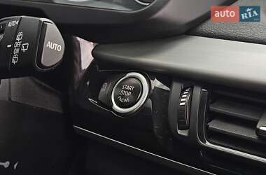 Позашляховик / Кросовер BMW X5 2015 в 