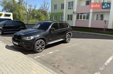 Позашляховик / Кросовер BMW X5 2013 в 