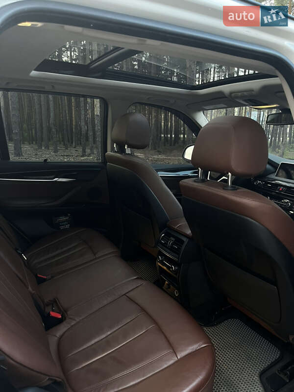 Внедорожник / Кроссовер BMW X5 2015 в Ирпене