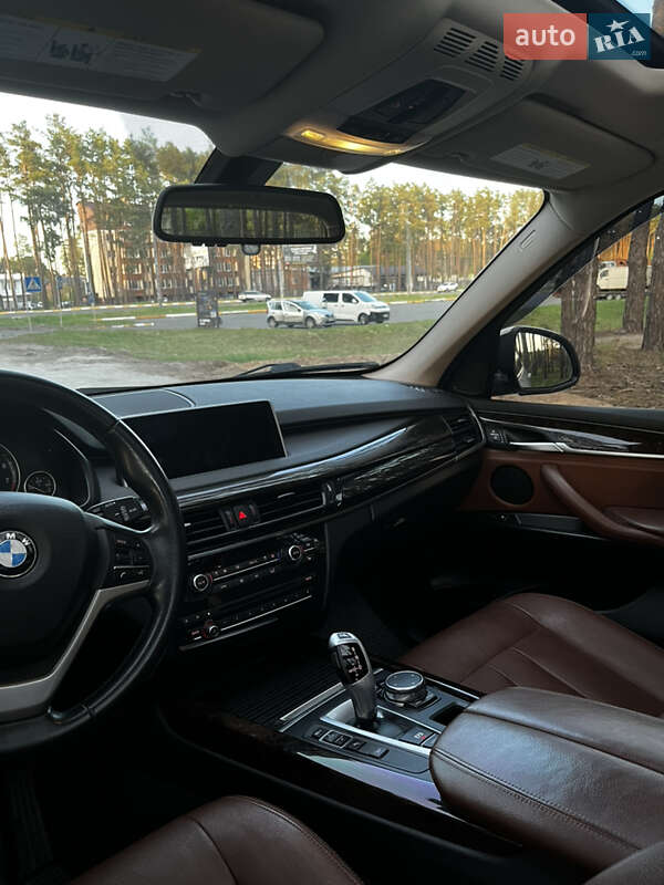 Внедорожник / Кроссовер BMW X5 2015 в Ирпене