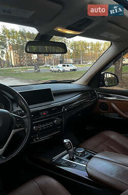 Позашляховик / Кросовер BMW X5 2015 в 