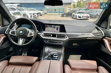 Позашляховик / Кросовер BMW X5 2019 в 