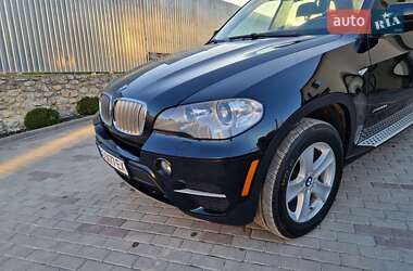 Позашляховик / Кросовер BMW X5 2012 в 