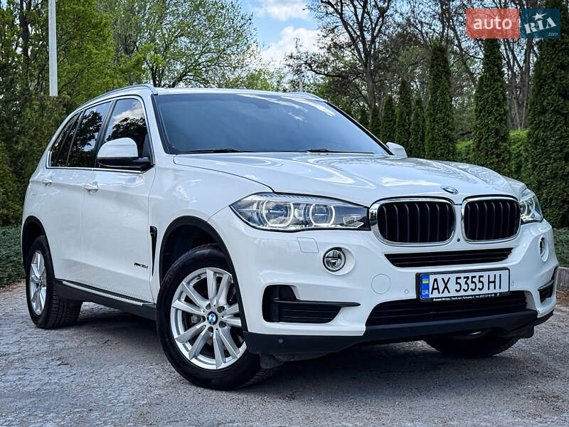 Внедорожник / Кроссовер BMW X5 2016 в 