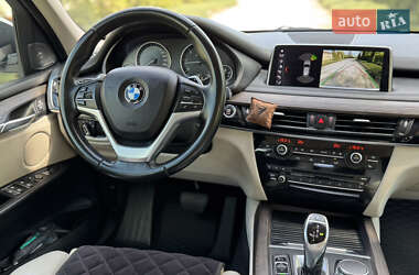 Внедорожник / Кроссовер BMW X5 2016 в 