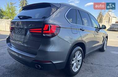 Позашляховик / Кросовер BMW X5 2015 в 