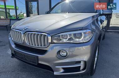 Позашляховик / Кросовер BMW X5 2015 в 