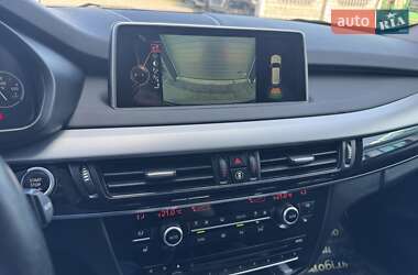 Позашляховик / Кросовер BMW X5 2015 в 