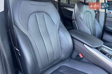 Позашляховик / Кросовер BMW X5 2015 в 