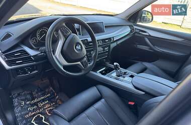 Позашляховик / Кросовер BMW X5 2015 в 