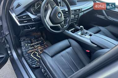 Позашляховик / Кросовер BMW X5 2015 в 