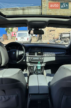 Позашляховик / Кросовер BMW X5 2008 в 