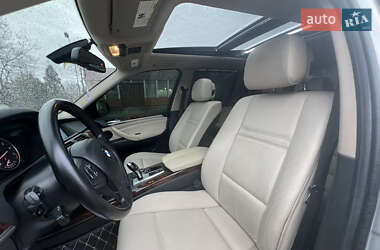 Позашляховик / Кросовер BMW X5 2011 в 