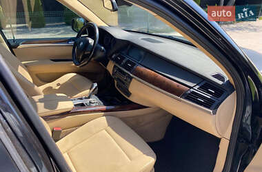 Внедорожник / Кроссовер BMW X5 2009 в 