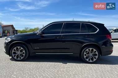Внедорожник / Кроссовер BMW X5 2015 в 