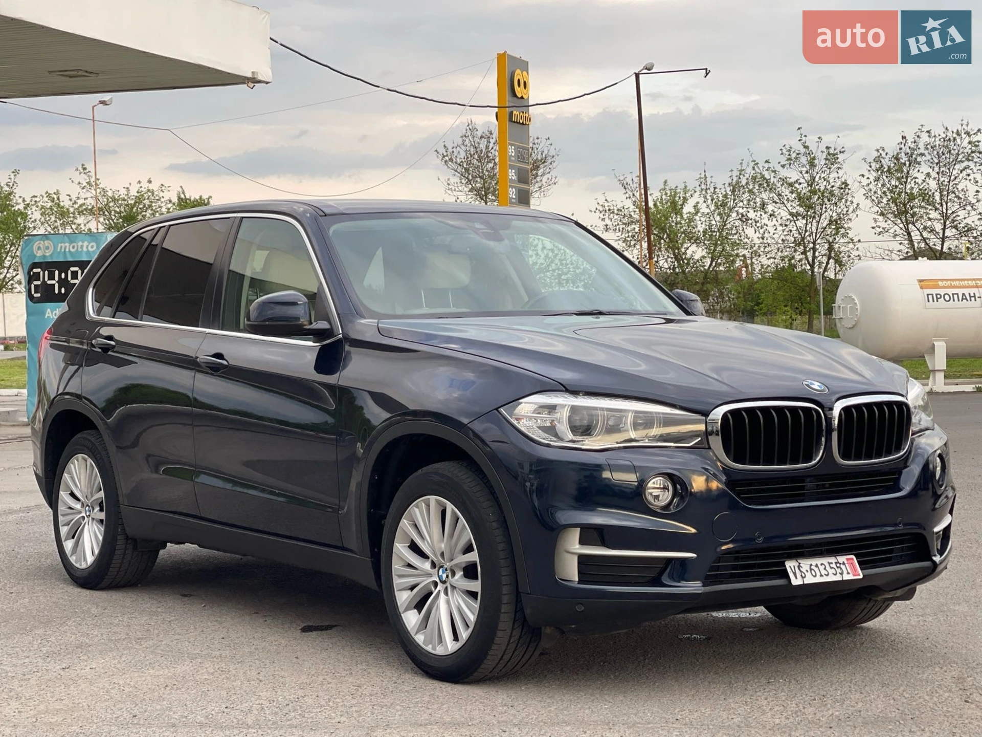 2015 BMW X5 - мініатюра 3