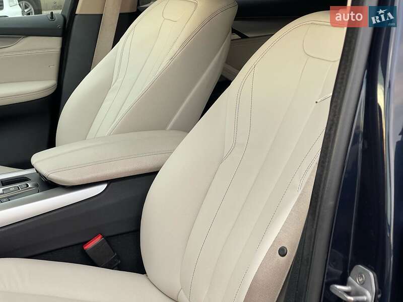 Позашляховик / Кросовер BMW X5 2015 в Ужгороді