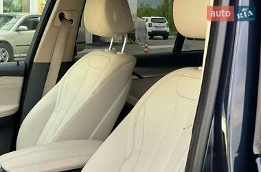 Внедорожник / Кроссовер BMW X5 2015 в 